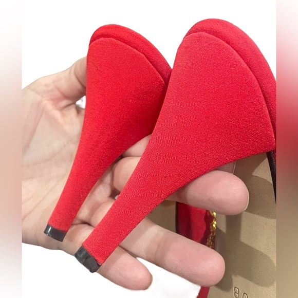 ESCADA Red satin pointed toe gold chain slingback pumps size 10 - Picture 8 of 11